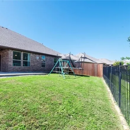 Image 5 - 5731 Walnut Creek Drive, Fort Worth, TX 76137, USA - House for sale