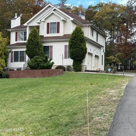 Buy this 4 bed house on 164 Arbor Way in Stroud Township, PA 18360