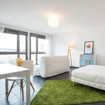 Rent this 4 bed room on 12 Rue Seguin in 69002 Lyon 2e Arrondissement, France