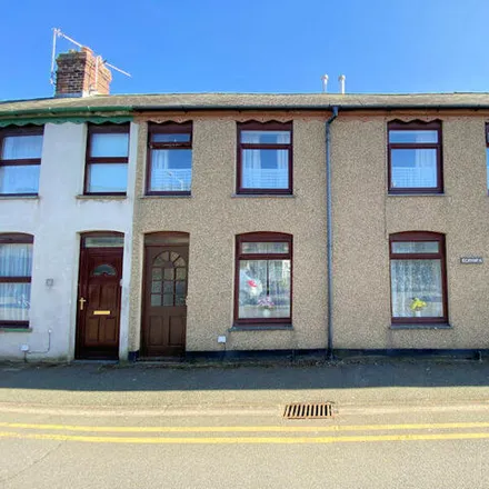 Buy this 3 bed townhouse on Wynnstay in Station Road, Tywyn