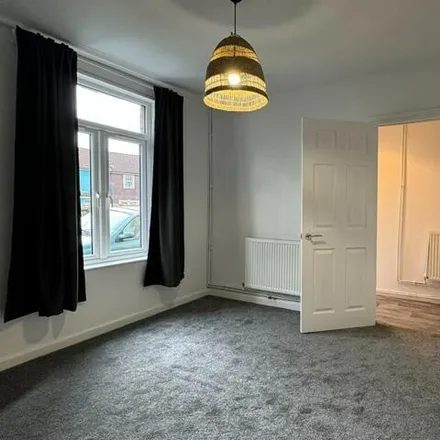 Rent this 3 bed townhouse on 21 Brixton Road in Bristol, BS5 0EN