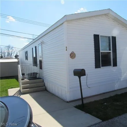 Buy this studio apartment on 63 Kyle Lane in Bettes Corners, Akron