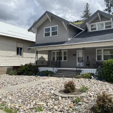 Buy this 4 bed house on 210 East Island Street in Colfax, WA 99111