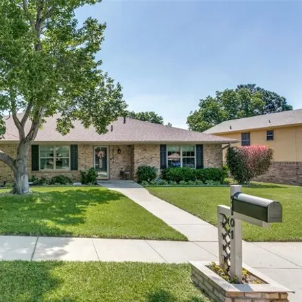 Buy this 3 bed house on 2101 Oakmeadow in Bedford, TX 76021