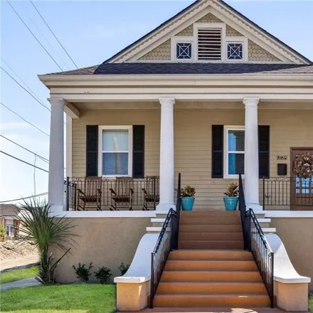Rent this 3 bed house on 2739 Bruxelles Street in New Orleans, LA 70119