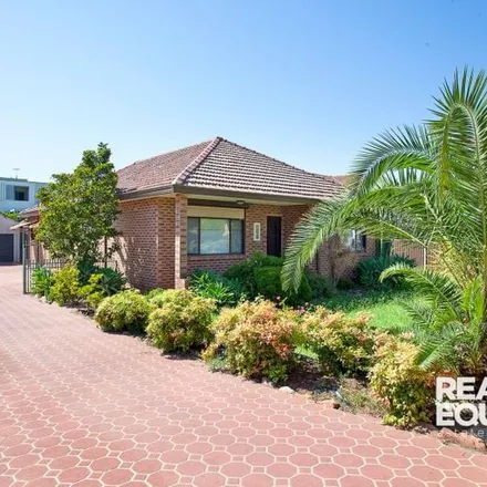 Image 3 - Ascot Drive, Chipping Norton NSW 2170, Australia - Apartment for rent
