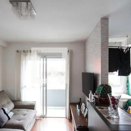 Buy this 2 bed apartment on Avenida dos Estados in Vila Metalúrgica, Santo André - SP