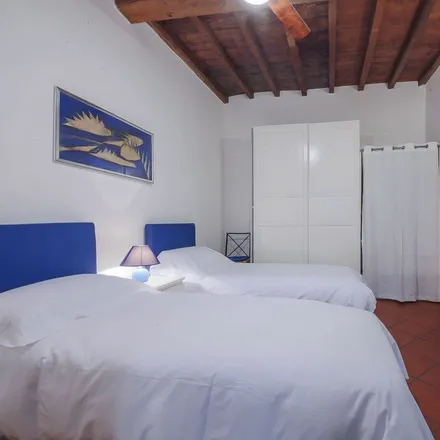 Rent this 2 bed apartment on Via Ghibellina in 18 R, 50121 Florence FI