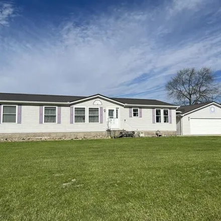 Buy this 3 bed house on 1498 South Ridge Road in Osceola, IA 50213