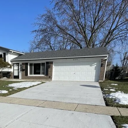 Buy this 2 bed house on Olivia Lane in Hanover Park, Schaumburg Township