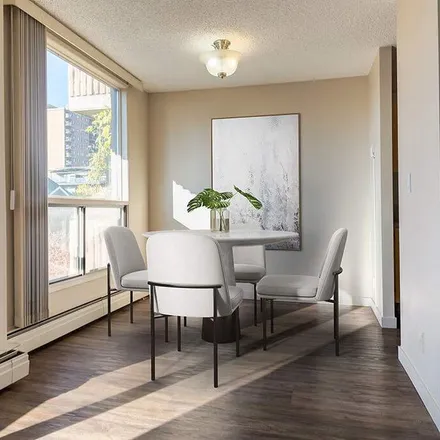 Image 3 - 1228 13 Avenue SW, Calgary, AB T3C 0T1, Canada - Apartment for rent