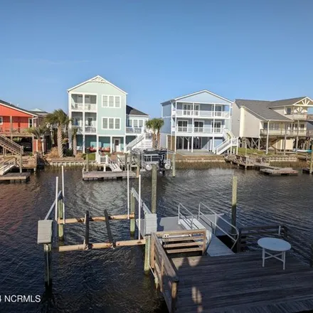 Image 7 - 167 Burlington Street, Holden Beach, Brunswick County, NC 28462, USA - House for sale