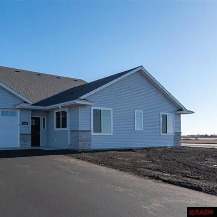 Buy this 3 bed house on US 14;MN 60 in Mankato, MN 56024