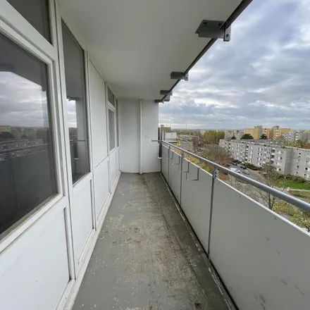 Rent this 3 bed apartment on Emsstraße 12 in 38120 Brunswick, Germany