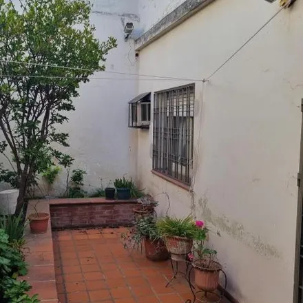 Buy this 6 bed house on Isabel la Católica 820 in Alta Córdoba, Cordoba