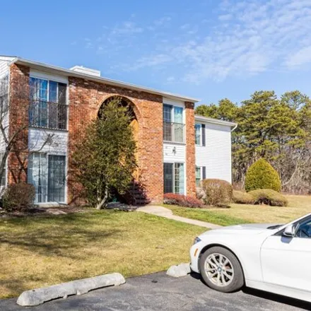 Buy this 2 bed condo on unnamed road in Tinton Falls, NJ 07753