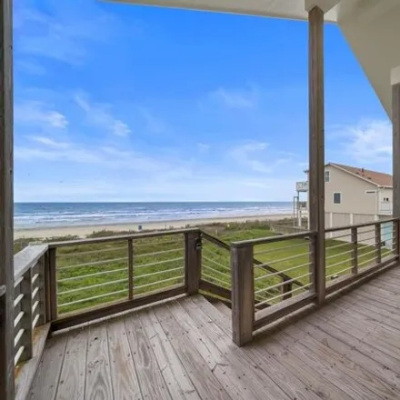 Buy this 1 bed house on 17529 Bristow Drive in Galveston, TX 77554