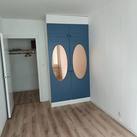 Rent this 2 bed apartment on Ruokotie in 15550 Lahti, Finland
