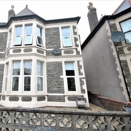 Rent this 6 bed house on 19 Beaufort Road in Bristol, BS7 0AH