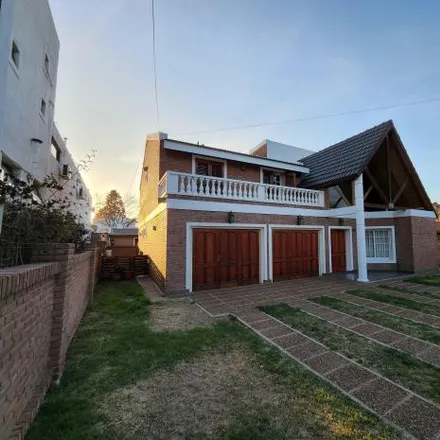 Buy this 4 bed house on Juan Sebastián Bach in Departamento Punilla, Villa Carlos Paz