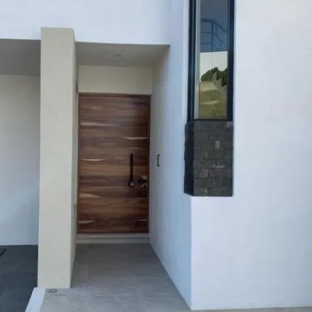 Buy this 4 bed house on Calle Bosques de Palmira in Chipitlán, 62070 Cuernavaca