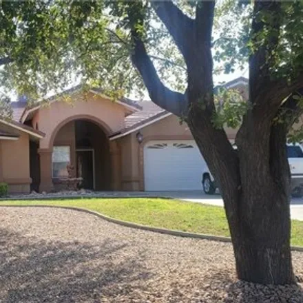 Buy this 3 bed house on 1550 Mountain Trail Road in Kingman, AZ 86401