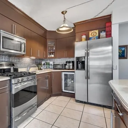 Rent this 3 bed apartment on 549 East 148th Street in New York, NY 10455