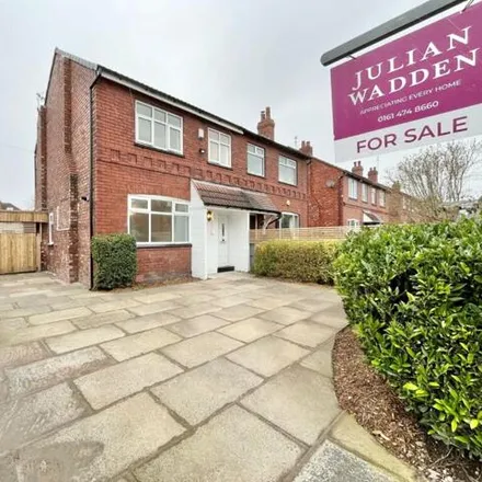 Buy this 3 bed duplex on Whitelea Drive in Bramhall, SK3 8PF