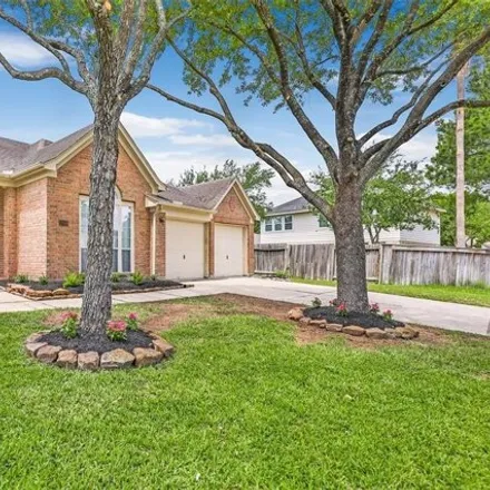 Buy this 3 bed house on 18565 Wolf Creek Trail in Atascocita, TX 77346