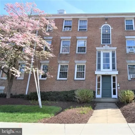 Rent this 1 bed apartment on 2716 Ordway Street Northwest in Washington, DC 20016