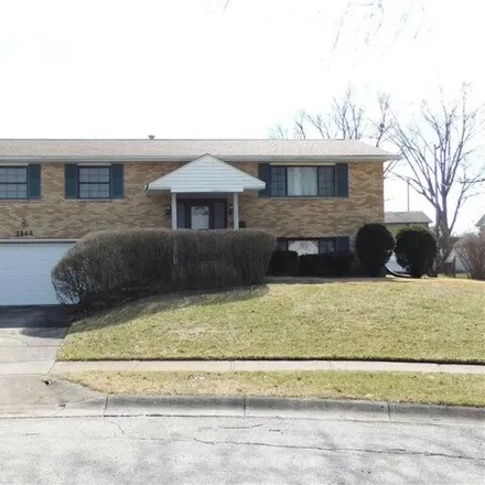 Buy this 3 bed house on 1899 Darlene Court in Miamisburg, OH 45342