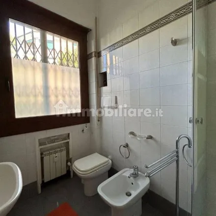 Image 6 - Via Dodecaneso 23, 16131 Genoa Genoa, Italy - Apartment for rent