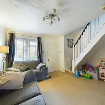 Image 4 - Dunford Place, Binfield, RG42 4UQ, United Kingdom - Townhouse for sale