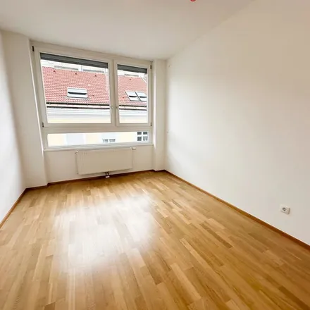 Rent this 4 bed apartment on Lazelberger in Untere Donaustraße, 1020 Vienna