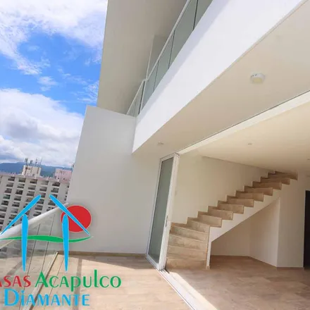 Buy this 3 bed apartment on Pueblo Hacienda in Calle Costera de las Palmas, 39300 Acapulco