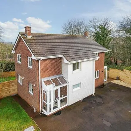 Buy this 4 bed house on Lake View in Crediton, EX17 1DW