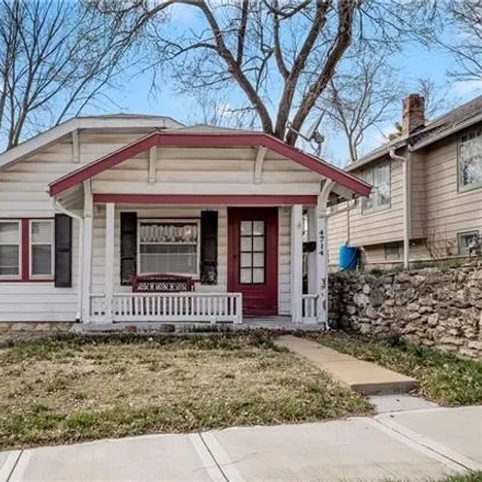 Buy this 2 bed house on 4714 Liberty Street in Kansas City, MO 64112