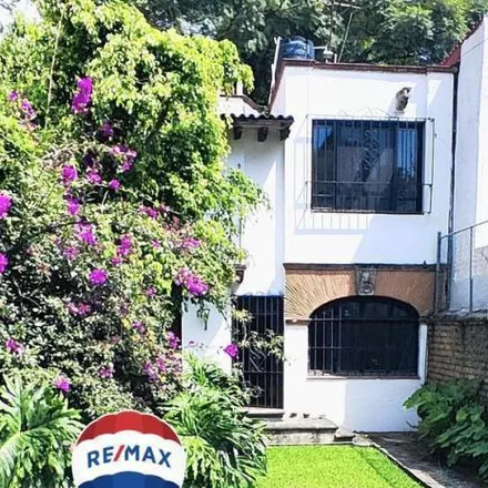 Buy this 2 bed house on Hotel Racquet Cuernavaca in Avenida General Francisco Villa 100, Buena Vista