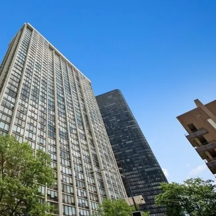 Rent this 1 bed condo on 5445-5447 North Sheridan Road in Chicago, IL 60626