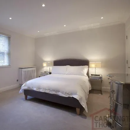 Image 9 - Mayfair Chambers, 15 Grosvenor Hill, London, W1K 3QB, United Kingdom - Apartment for rent