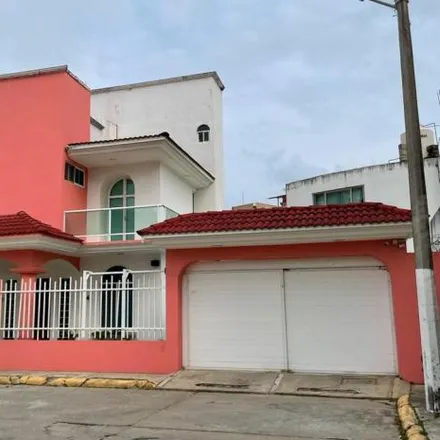 Buy this 3 bed house on Calle Mariano Abasolo in Sector 3, 86100 Villahermosa