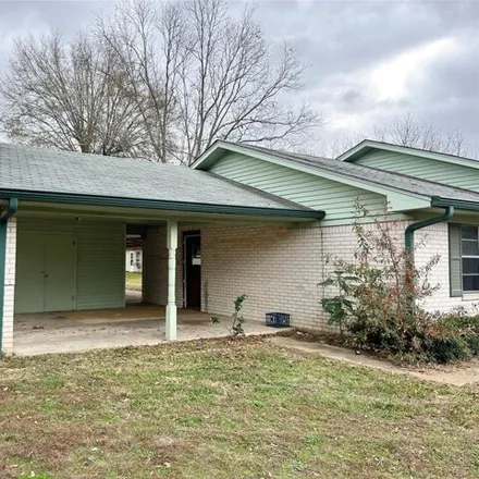 Image 8 - 1301 Bonita Drive, Quitman, Wood County, TX 75783, USA - House for sale