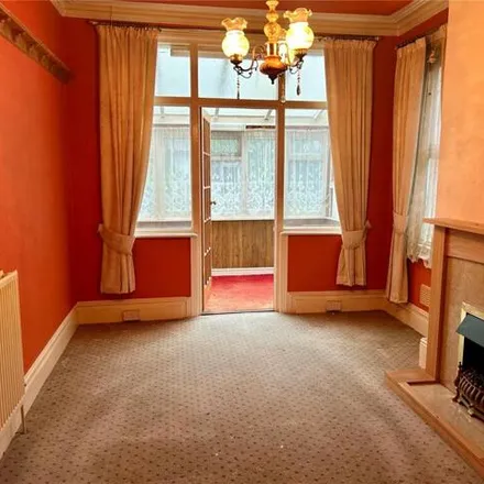 Image 2 - Shadwell Road, Tipner, PO2 9EP, United Kingdom - Townhouse for sale