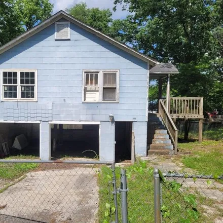 Buy this 2 bed house on 322 Nason Street in Lakeview, Catoosa County