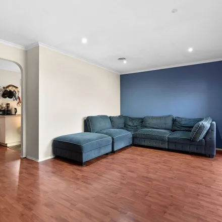 Image 8 - 4 Amaroo Court, Berwick VIC 3806, Australia - Apartment for rent