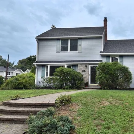 Image 2 - 203 South Pleasant Avenue, Ridgewood, NJ 07450, USA - House for rent