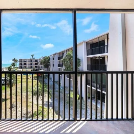 Buy this 2 bed condo on Middle Gulf Drive in Sanibel, Lee County