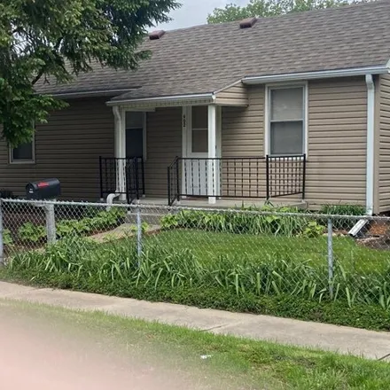 Buy this 2 bed house on 906 Avenue D in Council Bluffs, IA 51503