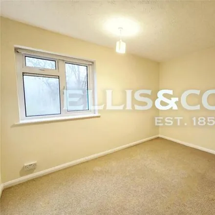 Image 3 - Haydon Drive, London, HA5 2PW, United Kingdom - Room for rent