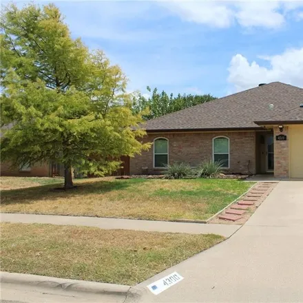 Buy this 5 bed house on 4300 Blueduck Drive in Killeen, TX 76549